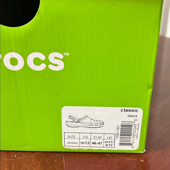 Black crocs completely unused and in brand new condition 
Size: 12 in men’s